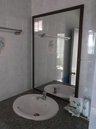 Sr Hotel Szuratthani Szoba fotó