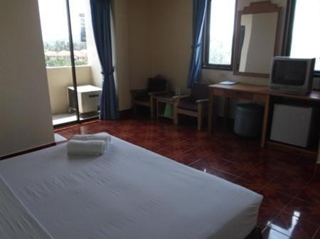 Sr Hotel Szuratthani Szoba fotó